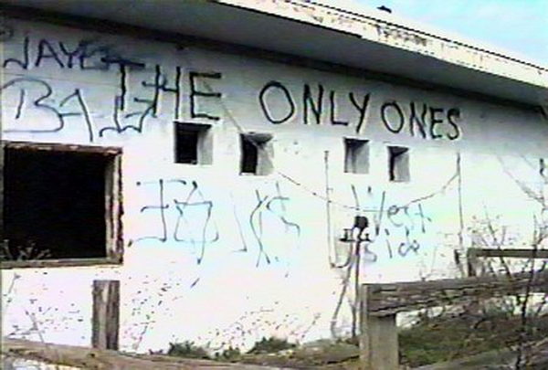Lakes Drive-In Theatre - Outside Concession Darryl Burgess (newer photo)